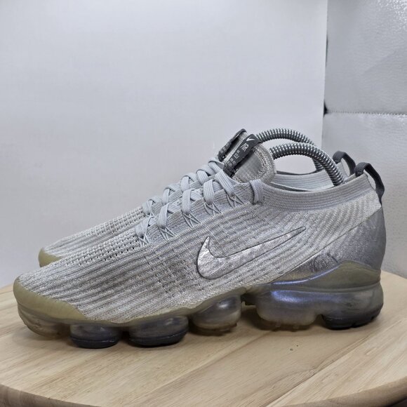 Size 8 - Nike Air VaporMax Flyknit 3 Reflective Silver 2019 AJ6900 101 - Picture 1 of 9